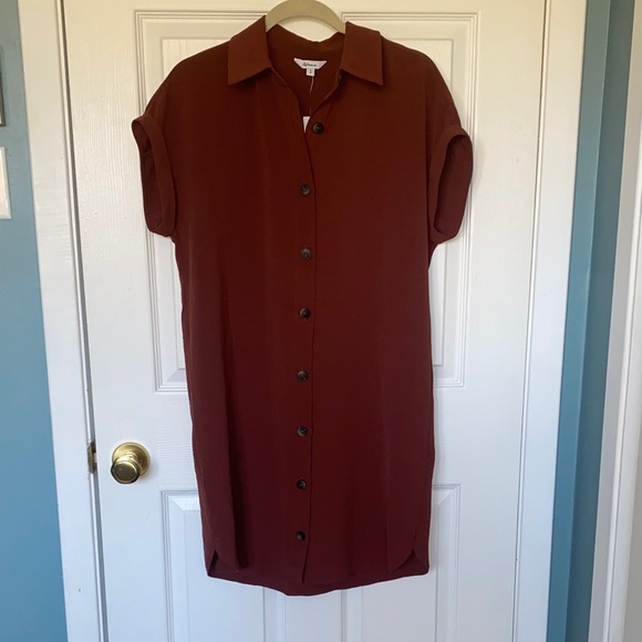 Button-Down Dress - Picture 1 of 6